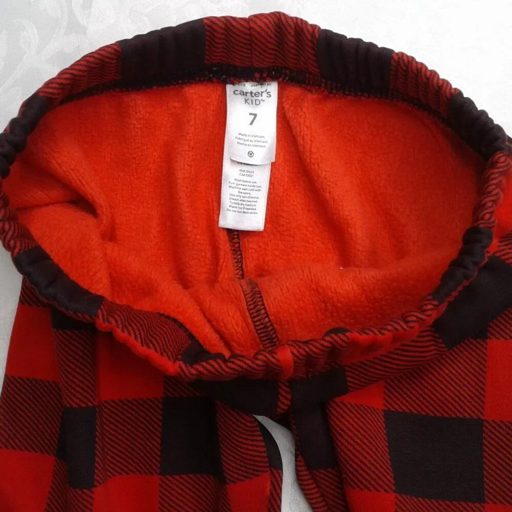 Carter’s KID GIrls Red & Black Buffalo Plaid Capri Fleece Lined Leggings Size 7